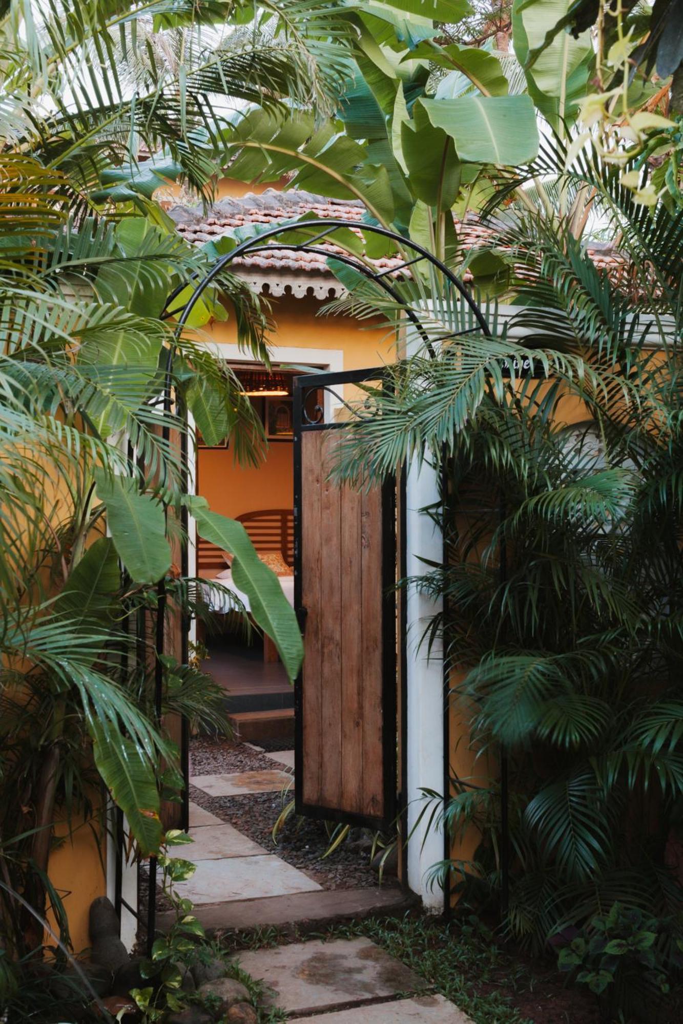 Fiesta Beach Resort Baga Eksteriør bilde